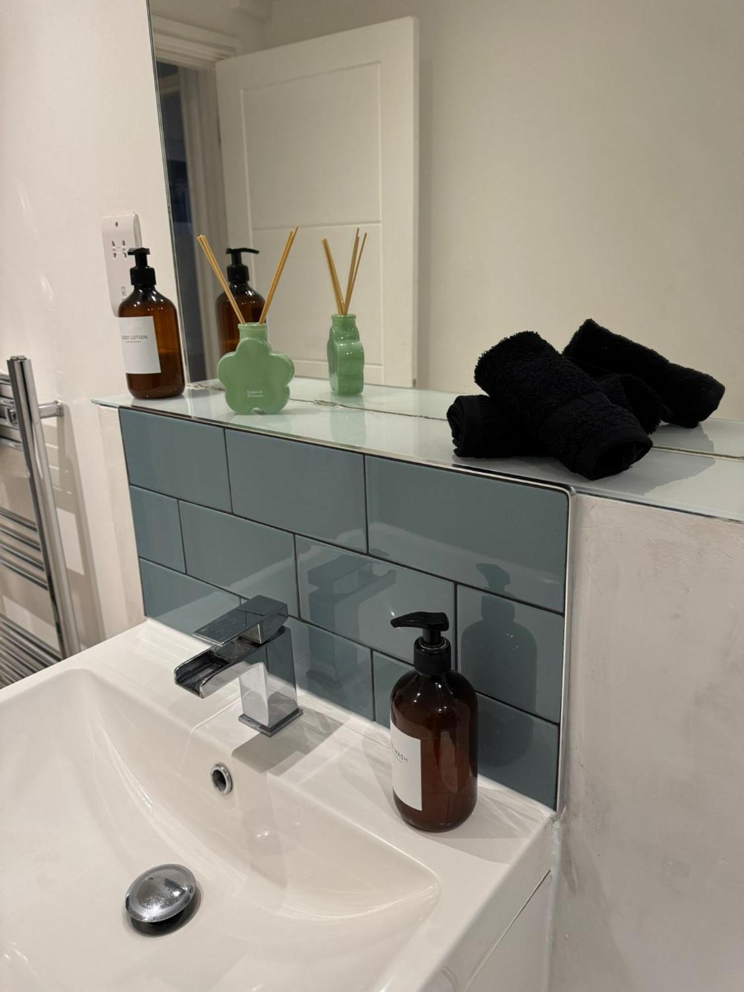 Stylish & Cosy Margate Escape With Hot Tub And Log Burner Dogs Welcome Dış mekan fotoğraf